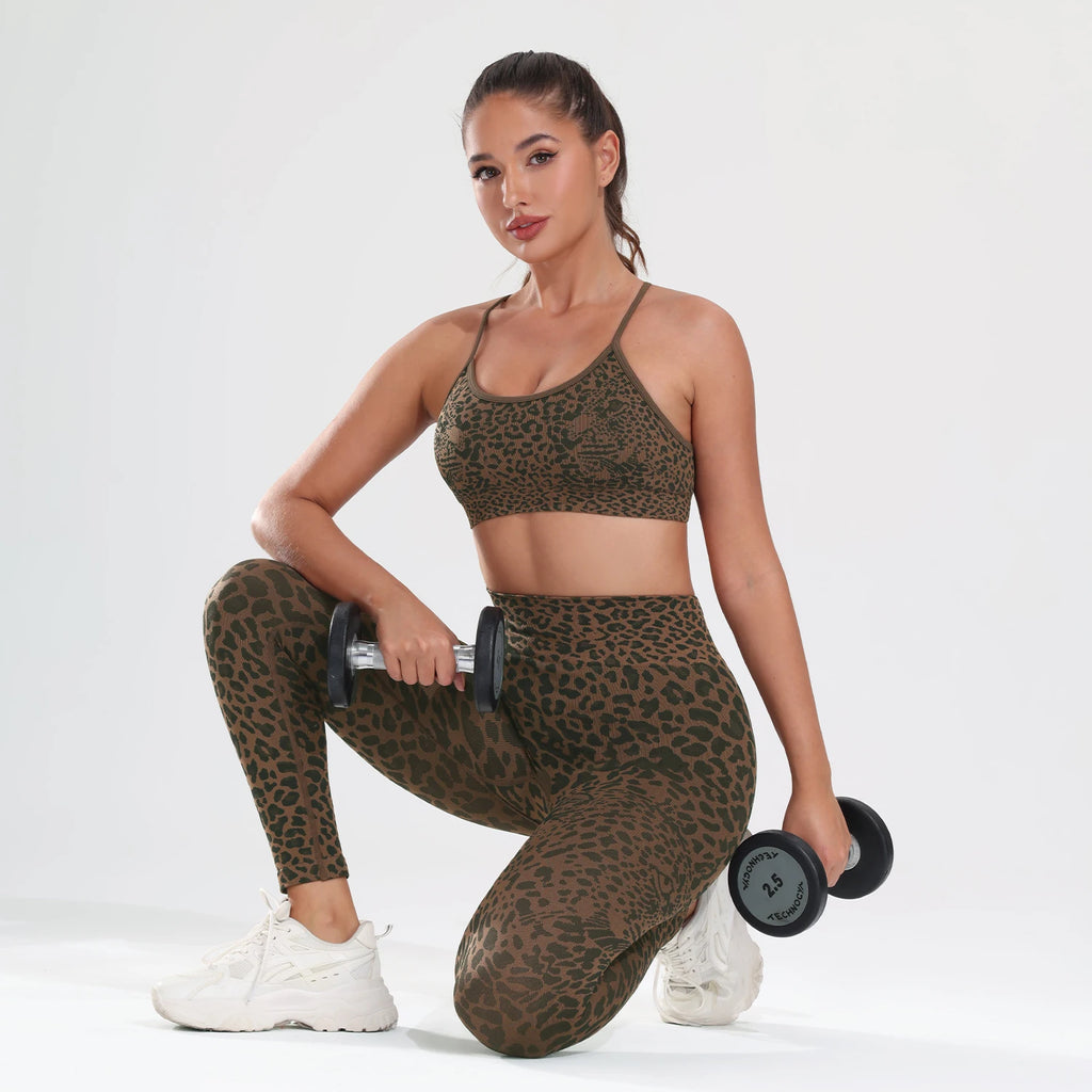 2 Piece Sexy Leopard Print Seamless Sports Set Women Camisole Top and Pants Fitness Sports Yoga Outfit Female Tight Gym Suit
